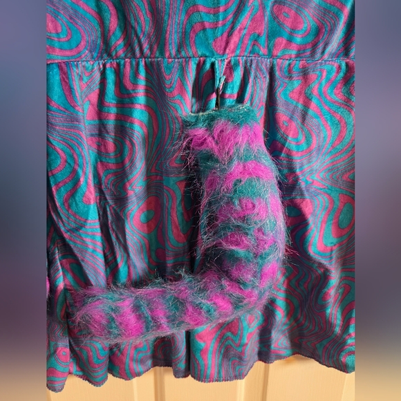 Spirit Halloween Adult Twisted Kitty Costume Size Large 12/14 - Picture 7 of 10